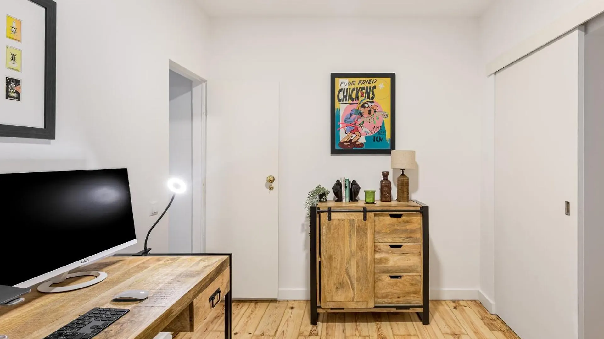 Joivy Bohemian Flat With Study Near The Centre Apartment Lisbon Portugal